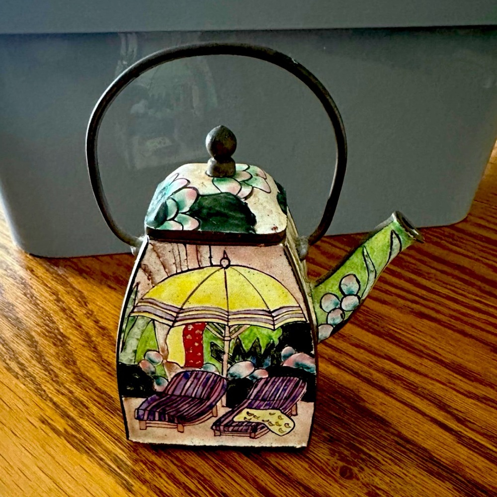 Vintage Mini Teapot, Kelvin Chen Style